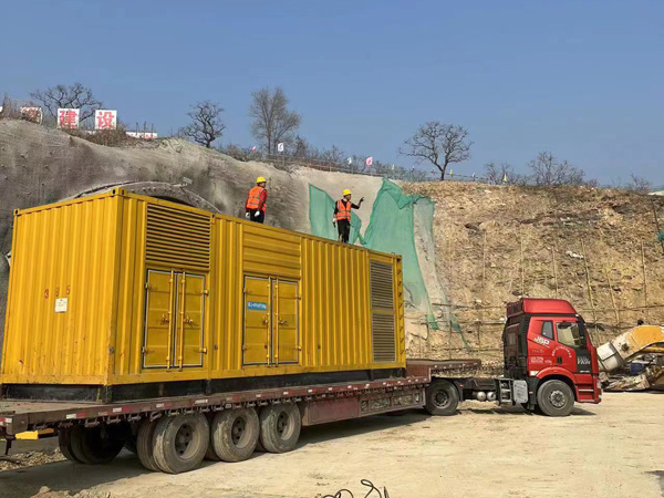 樟树发电机租赁如何根据测试结果判断机油泵的工作状态是否正常?